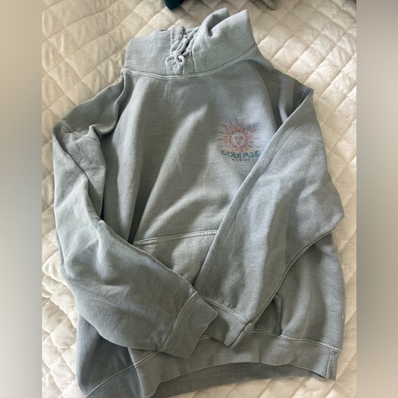 Vintage beachy urban hoodie - Picture 3 of 3